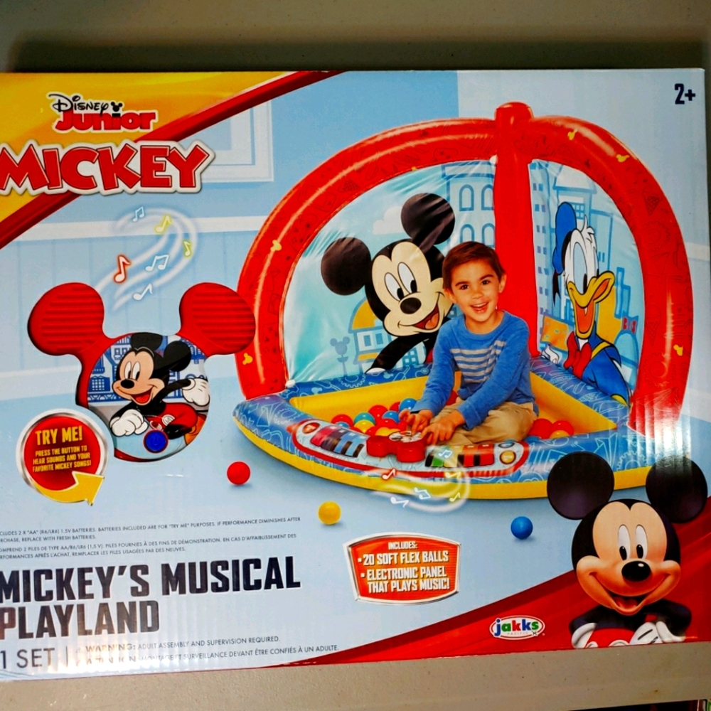 Mickey's Musical Playland Set  Inflatable Ball pit